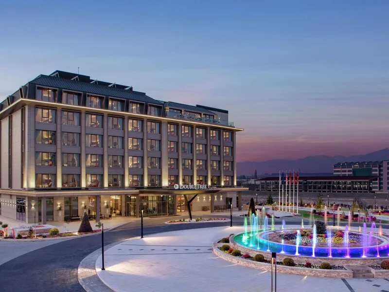 Doubletree by Hilton Skopje · Anbieterbild von TUI