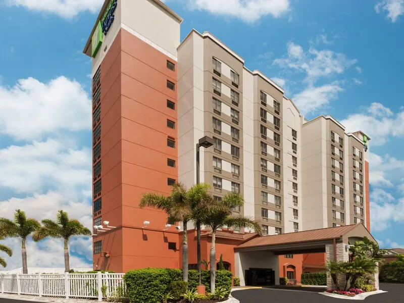 Holiday Inn Express Hotel & Suites Nearest Universal Orlando · Anbieterbild von TUI