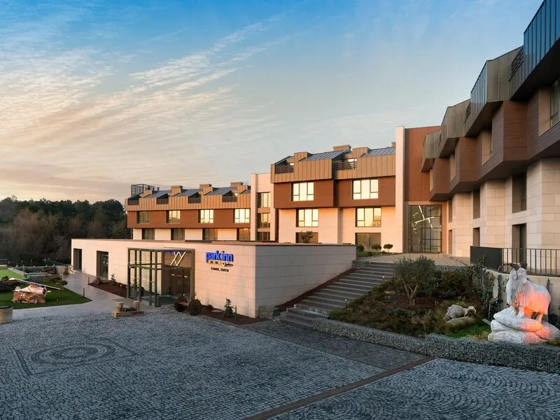 Park Inn by Radisson Istanbul Airport, Odayeri · Anbieterbild von TUI
