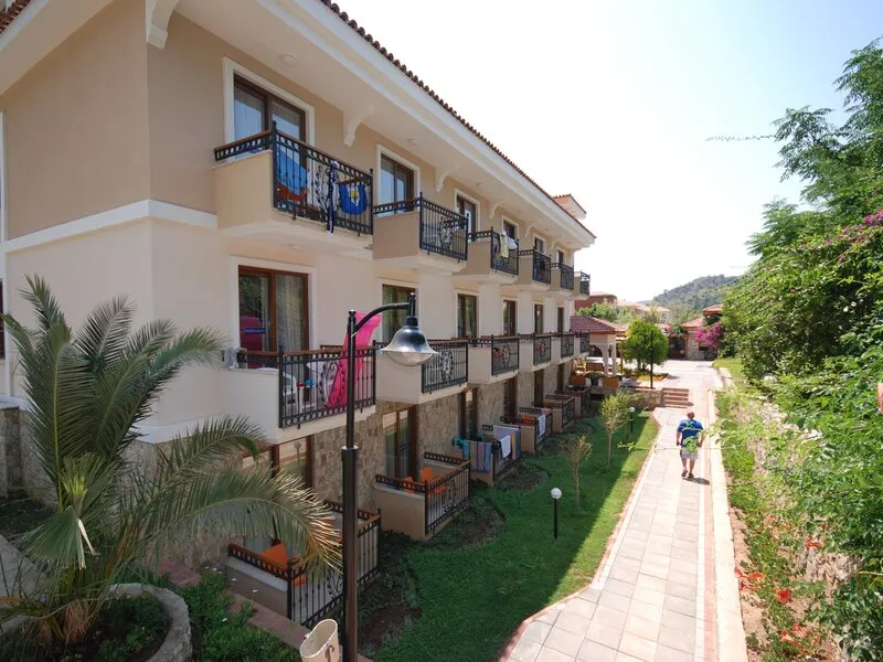 Perdikia Beach Hotel · Anbieterbild von TUI