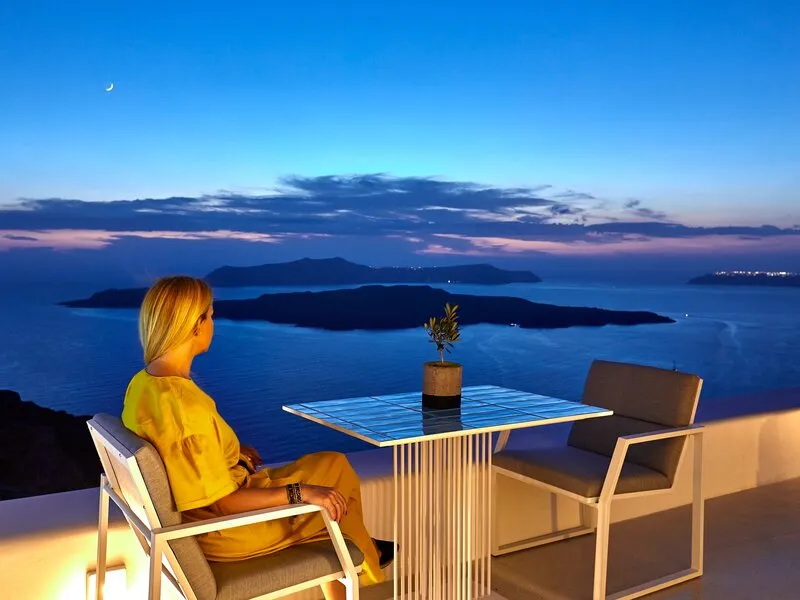 Alti Santorini Suites · Anbieterbild von TUI