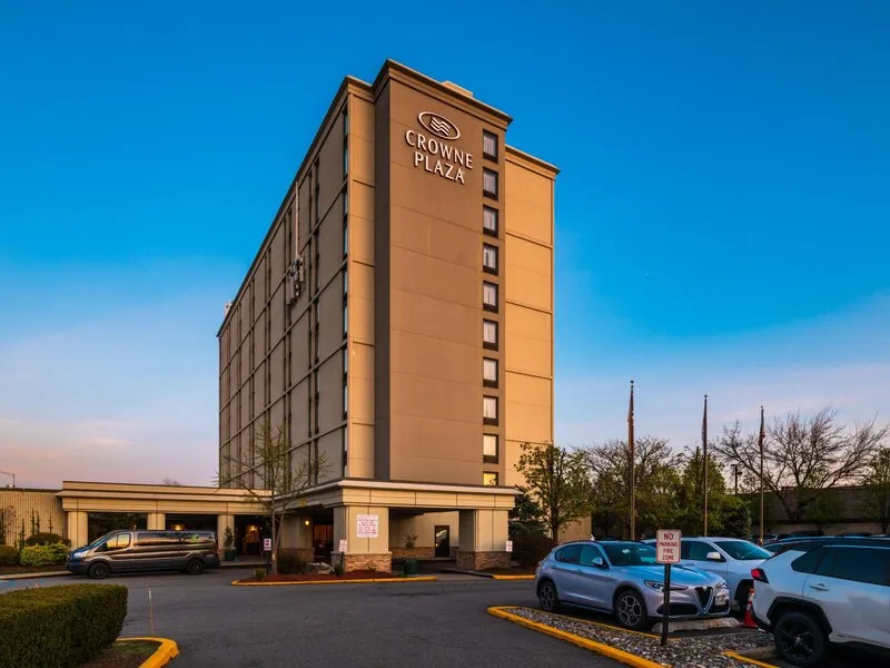 Crowne Plaza Newark Airport · Anbieterbild von TUI
