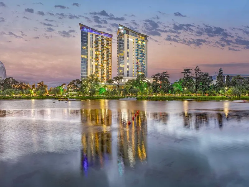 Hilton Batumi · Anbieterbild von TUI