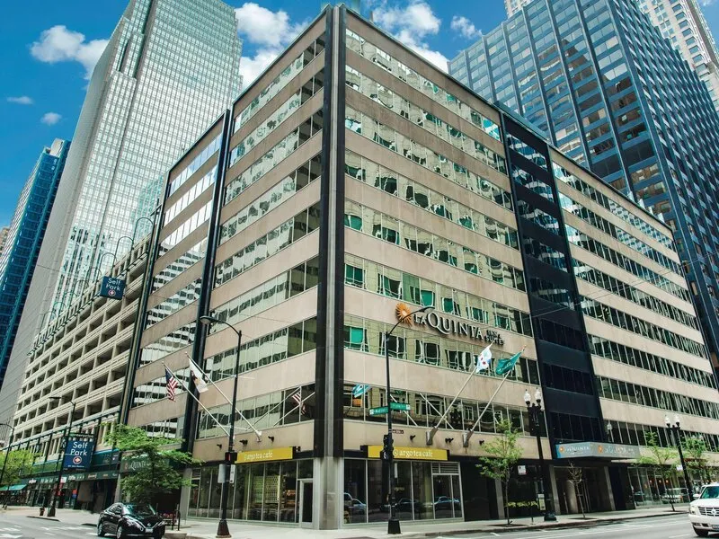 La Quinta Inn & Suites by Wyndham Chicago Downtown · Anbieterbild von TUI