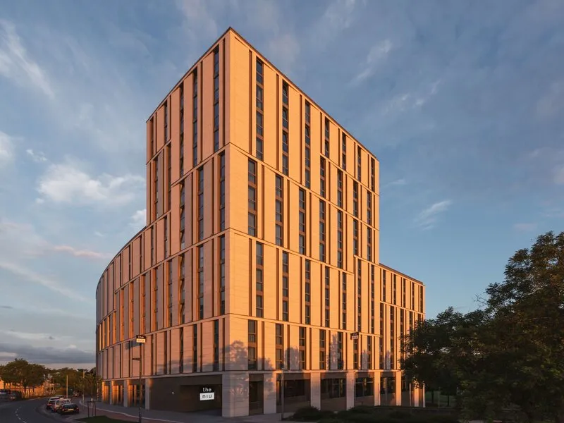Holiday Inn - the niu, Tab Dusseldorf Main Station · Anbieterbild von TUI