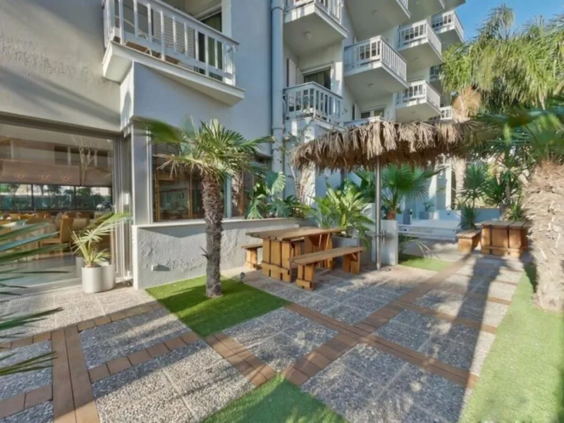Palace Hotel Glyfada · Anbieterbild von TUI