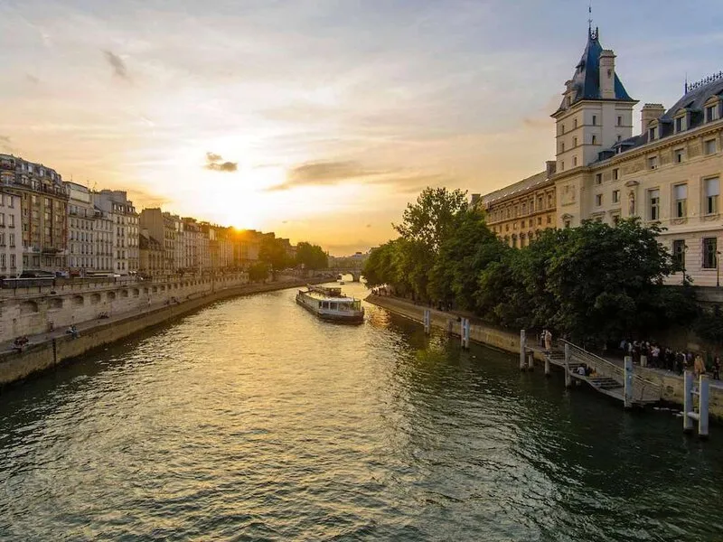 Hôtel L'Échiquier Opéra Paris - MGallery by Sofitel · Anbieterbild von TUI