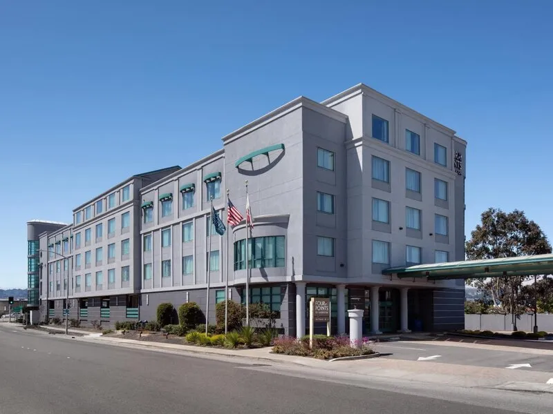 Four Points by Sheraton Hotel & Suites San Francisco Airport · Anbieterbild von TUI