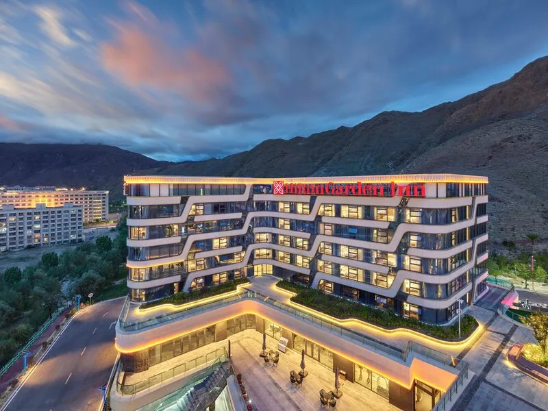 Hotel Virginia Santa Barbara, Tapestry Collection by Hilton · Anbieterbild von TUI