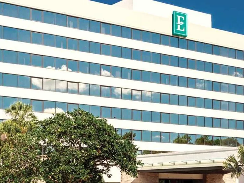 Embassy Suites by Hilton Orlando International Drive ICON Park · Anbieterbild von TUI