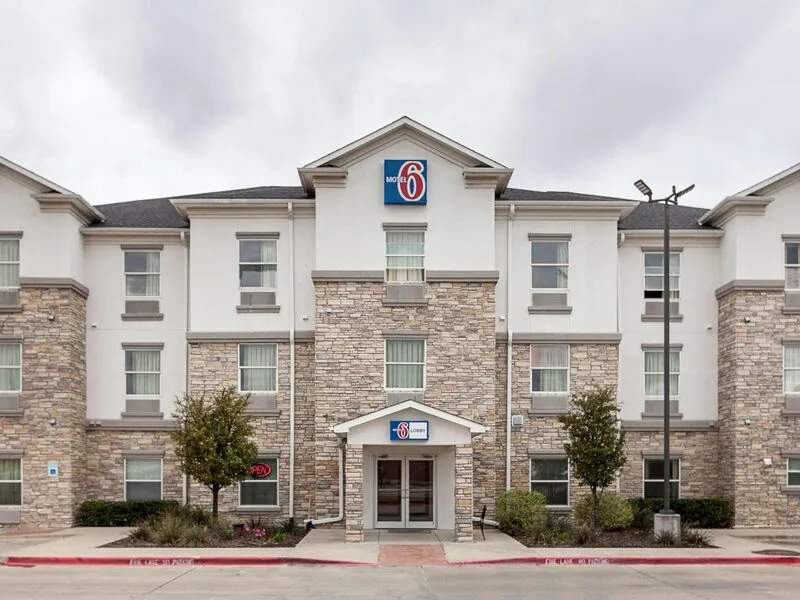 Motel 6 Fort Worth Tx · Anbieterbild von TUI