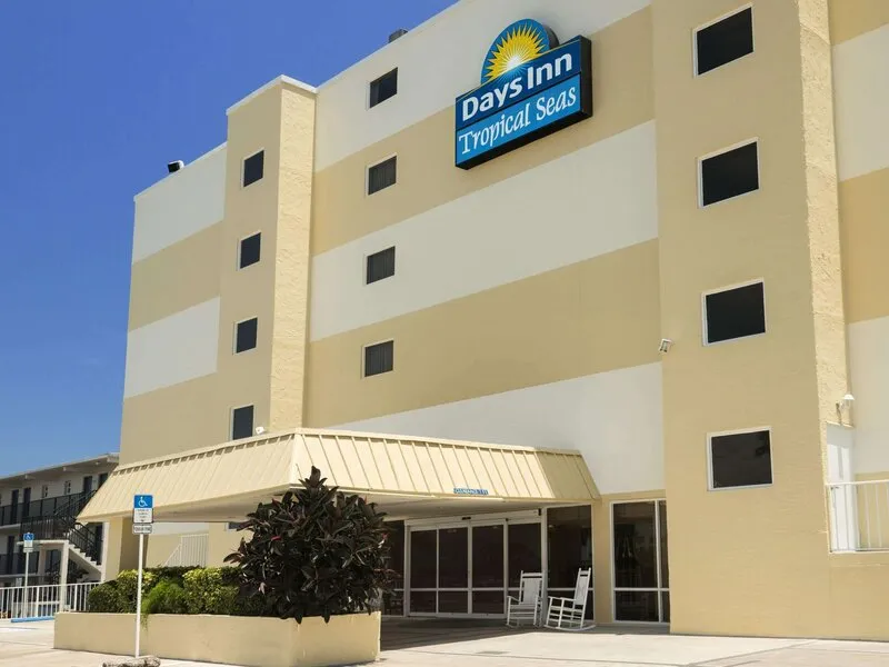Days Inn by Wyndham Daytona Oceanfront · Anbieterbild von TUI