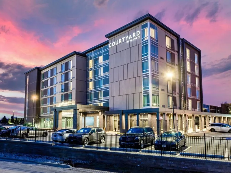 Courtyard Burlington · Anbieterbild von TUI