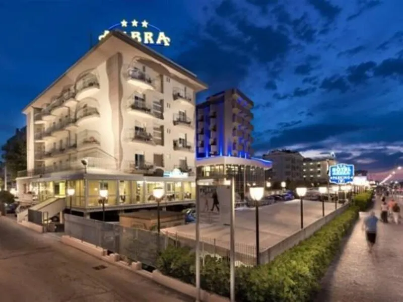 HOTEL AMBRA · Anbieterbild von TUI