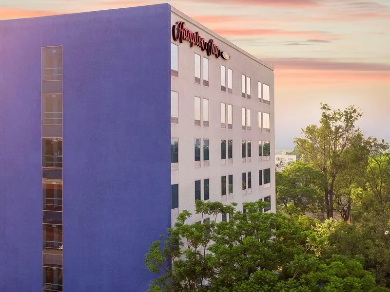 Hampton Inn by Hilton Guadalajara/Expo · Anbieterbild von TUI
