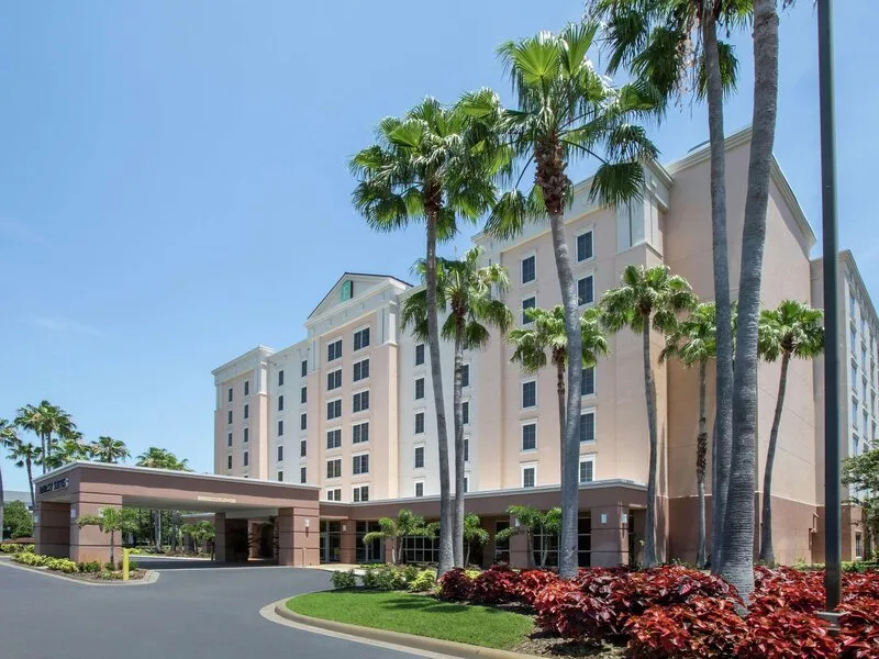 Embassy Suites by Hilton Orlando Airport · Anbieterbild von TUI