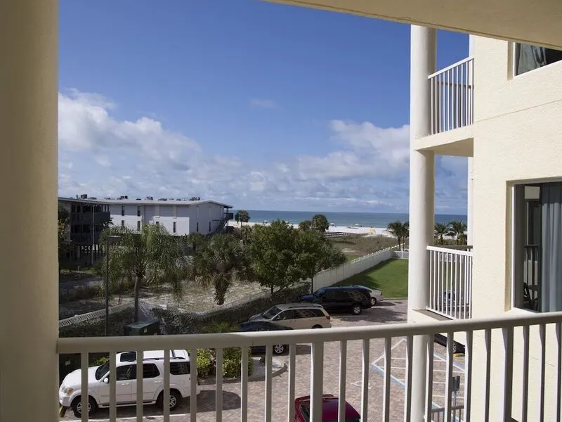 Sunset Vistas Beachfront Suites · Anbieterbild von TUI