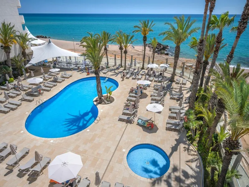 Caprici Beach Hotel & Spa · Anbieterbild von TUI