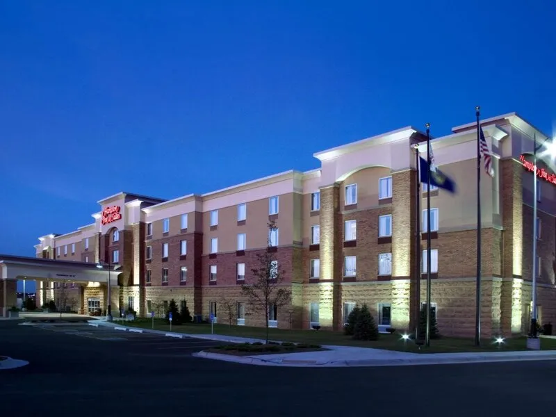 Hampton Inn & Suites Omaha Southwest-La Vista · Anbieterbild von TUI