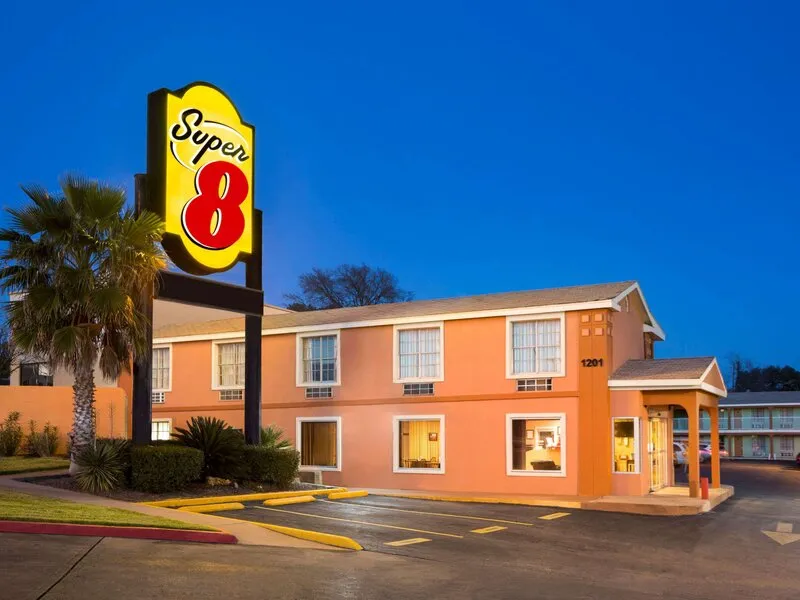 Super 8 Austin/Downtown/Capitol Area · Anbieterbild von TUI