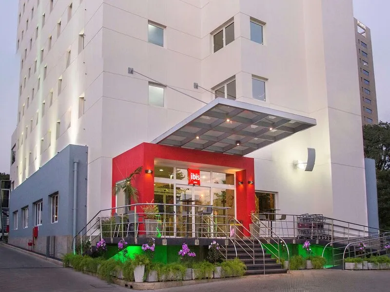 Hotel ibis Asuncion · Anbieterbild von TUI