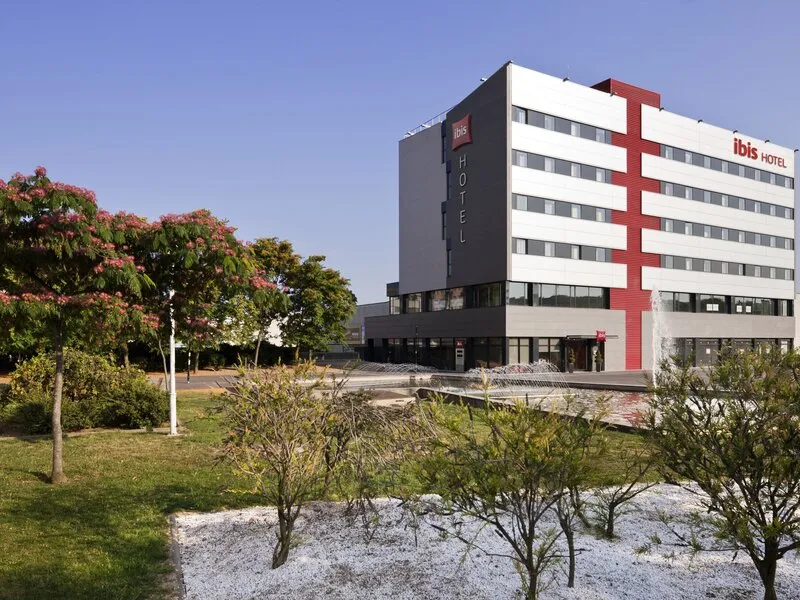 ibis Barcelona Ripollet · Anbieterbild von TUI