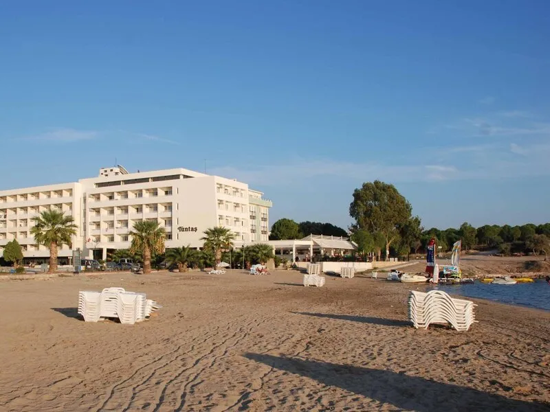 Tuntas Beach Hotel Altinkum · Anbieterbild von TUI