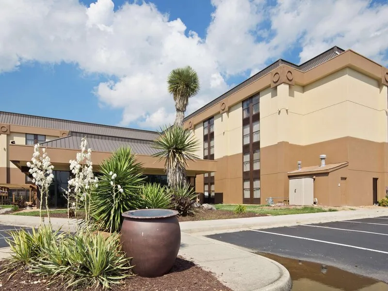 Spark by Hilton Williamsburg Historic Area · Anbieterbild von TUI