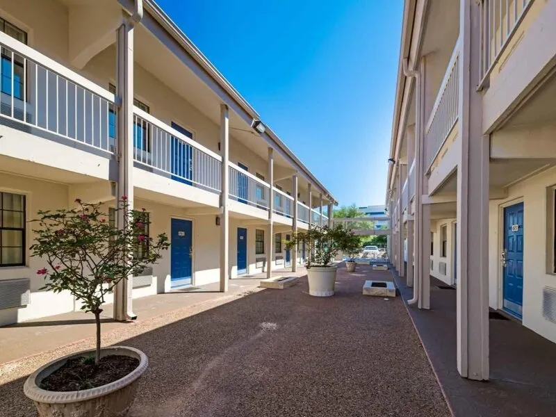 Motel 6 Dallas - Farmers Branch · Anbieterbild von TUI