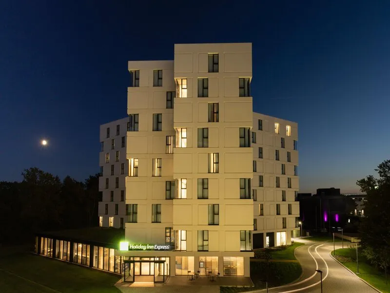 Holiday Inn Express Brussels - Airport · Anbieterbild von TUI