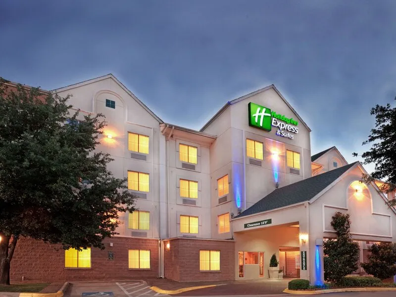 Holiday Inn Express & Suites Dallas Park Central Northeast · Anbieterbild von TUI