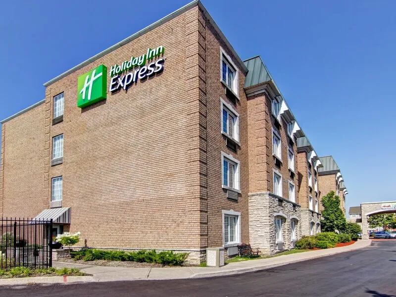 Holiday Inn Express Whitby Oshawa · Anbieterbild von TUI