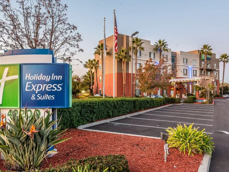 Holiday Inn Express & Suites Fremont - Milpitas Central · Anbieterbild von TUI