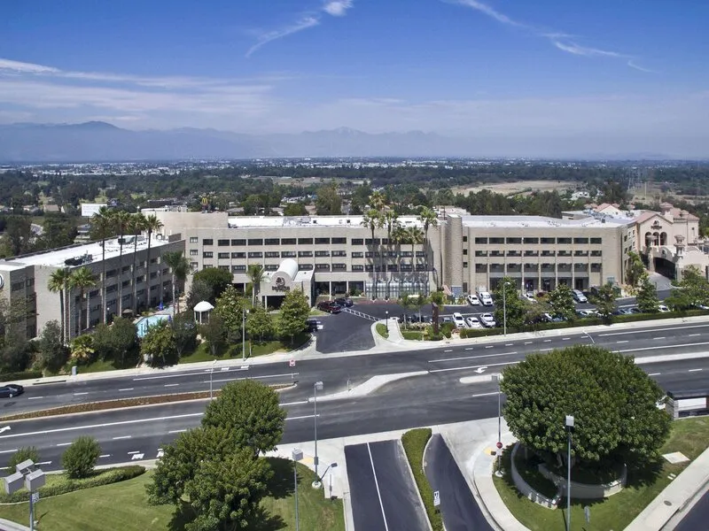 DoubleTree by Hilton Los Angeles - Rosemead · Anbieterbild von TUI