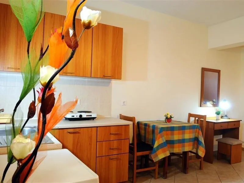 Nikos 2 Studios & Apartments · Anbieterbild von TUI