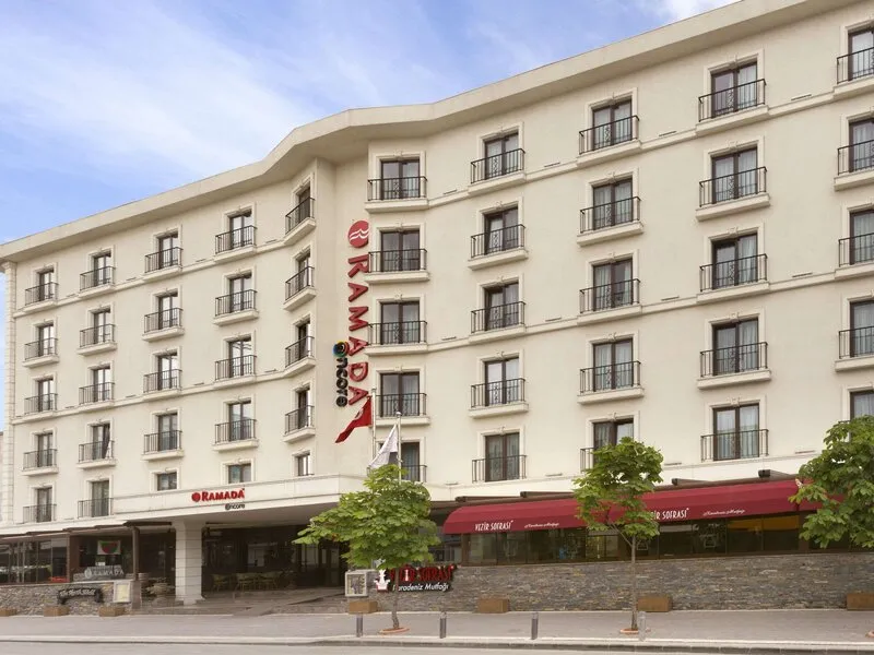 Ramada by Wyndham Istanbul Florya · Anbieterbild von TUI