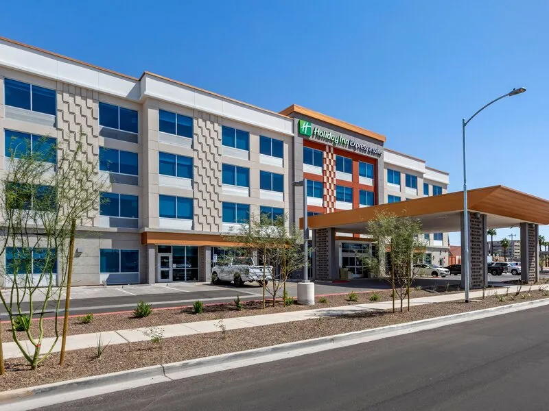Holiday Inn Express & Suites Phoenix Down Town - State Capitol · Anbieterbild von TUI