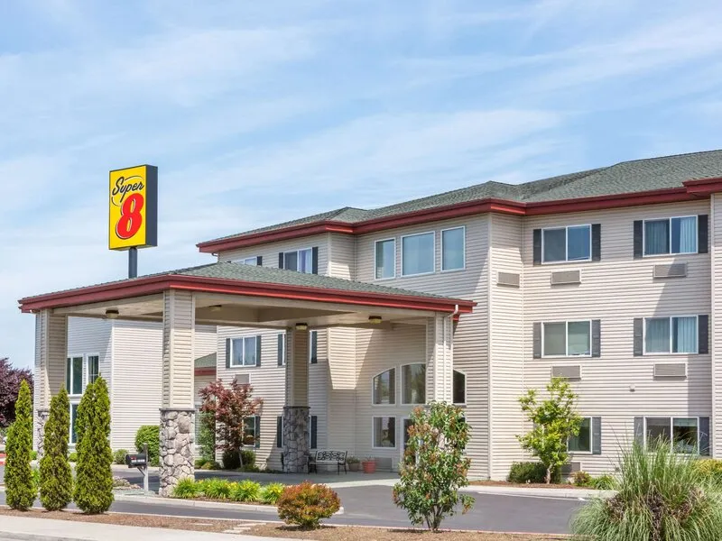 Super 8 Central Point Medford · Anbieterbild von TUI