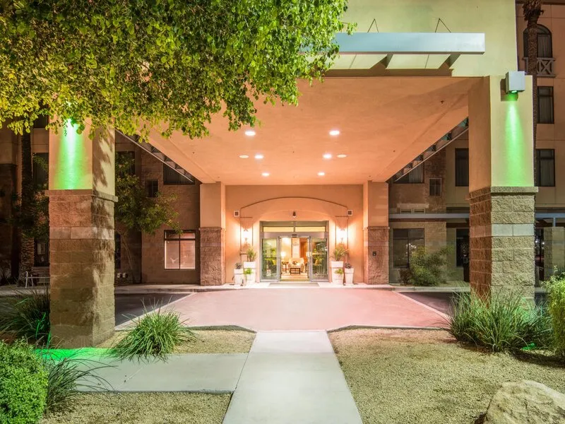 Holiday Inn Hotel & Suites Goodyear West Phoenix Area · Anbieterbild von TUI