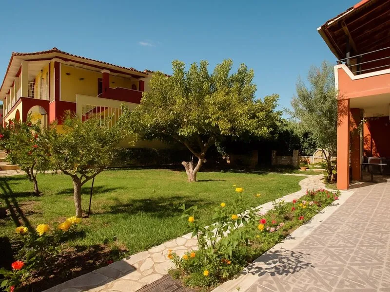 Solena Studios Kavos · Anbieterbild von TUI