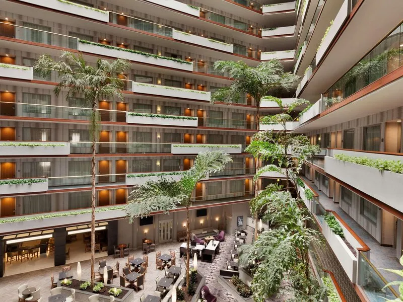Embassy Suites by Hilton Irvine Orange County Airport · Anbieterbild von TUI