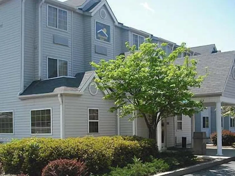Motel 6 Charlotte - University · Anbieterbild von TUI