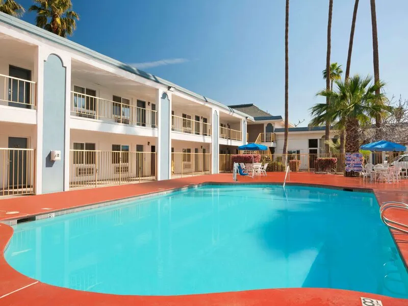 Travelodge Bakersfield · Anbieterbild von TUI