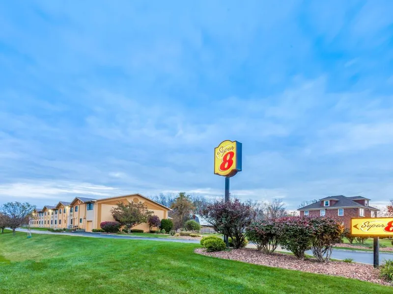 Super 8 Liverpool/Clay/Syracuse Area · Anbieterbild von TUI
