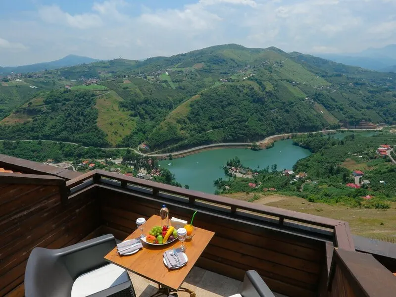 Sera Lake Resort Hotel Spa & Aparts · Anbieterbild von TUI