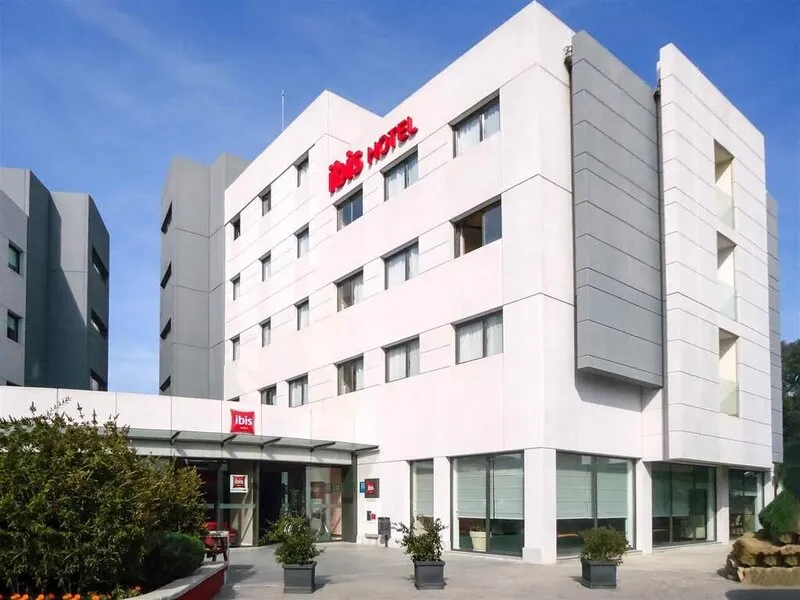Hotel Ibis Girona Costa Brava · Anbieterbild von TUI