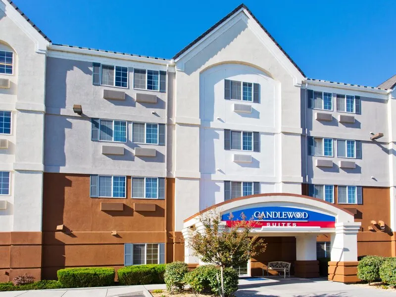 Candlewood Suites Medford · Anbieterbild von TUI