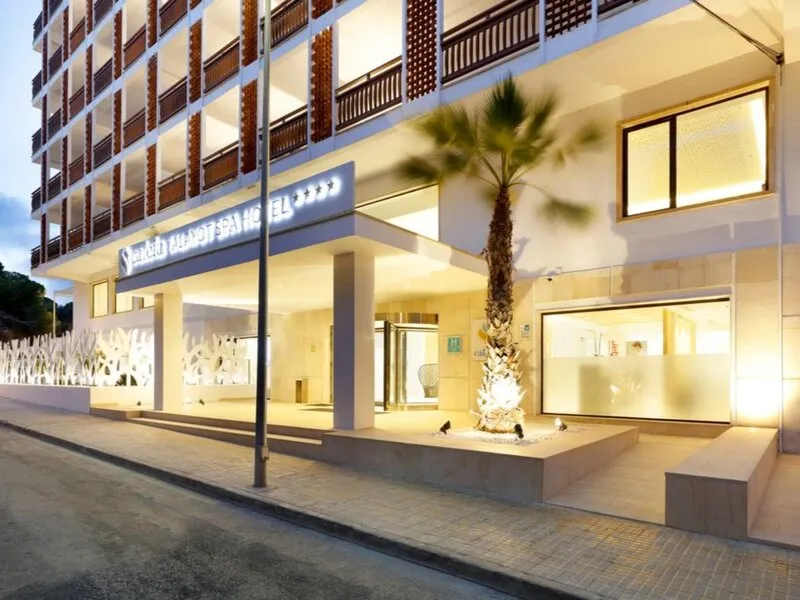 Talayot Hotel · Anbieterbild von TUI
