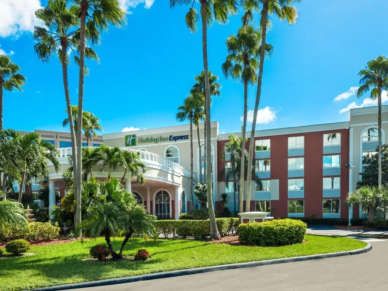 Holiday Inn Express West Doral Miami Airport · Anbieterbild von TUI