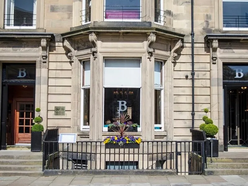 The Bonham Hotel · Anbieterbild von TUI